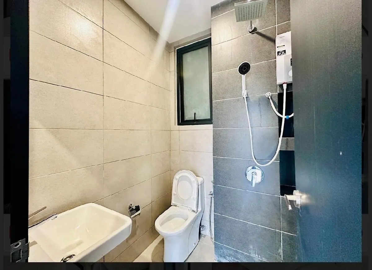 Bright & Airy 3Br Homestay Comfort Penang Netflix George Town 0*,